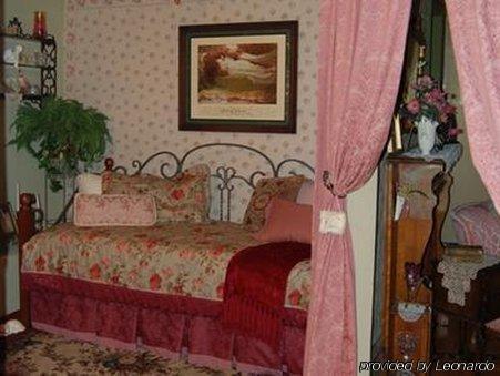 Schuster Mansion Bed & Breakfast ミルウォーキー 部屋 写真