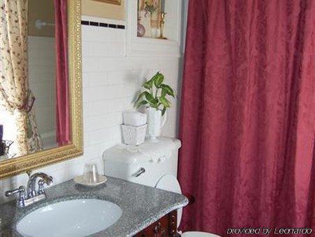 Schuster Mansion Bed & Breakfast ミルウォーキー 部屋 写真