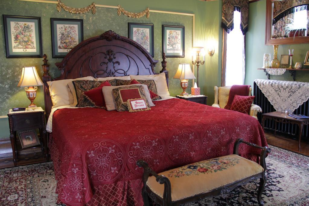 Schuster Mansion Bed & Breakfast ミルウォーキー 部屋 写真
